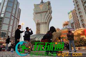 澳门在春节假期头五天接待了超过31万8000名游客，比去年激增了300%以上。（路透社）